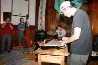 xyBand_2_RolandHolzwarth