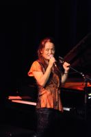 MakikoHirabayashi_H_1_EmilianTantana