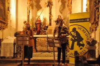 AdeleSauros-JoakimBerghaell_2_RolandHolzwarth